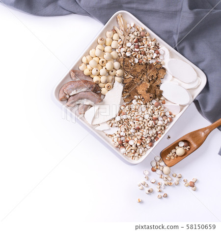 台灣四藥湯麻chi藥膳湯 台灣四藥湯麻chi藥膳湯 58150659