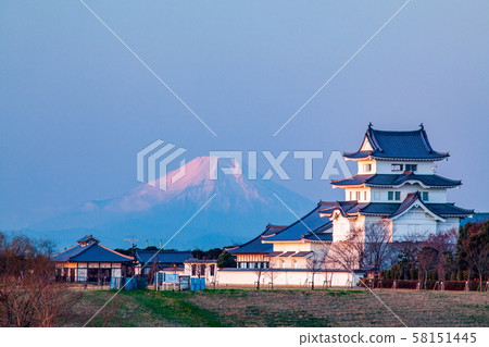 Fuji and Sekijuku Castle 58151445