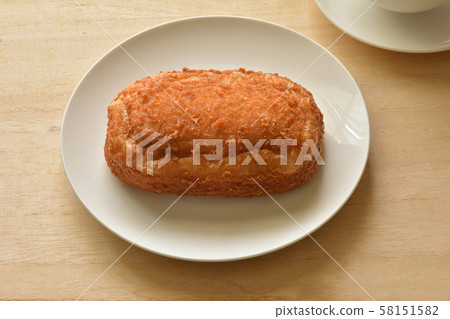 Curry bread   58151582
