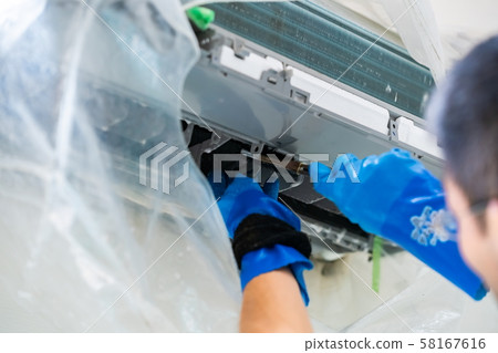 空調空調空調空調清潔房屋清潔臟冷卻器過濾器清潔 58167616