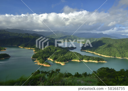 山形雕塑雕像，魚形水盆，鯛魚島。 58168735