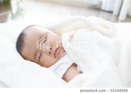 嬰兒午睡 嬰兒午睡 58168986