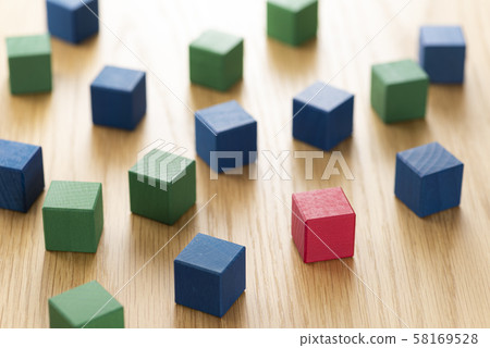 Dissimilar colors Dissimilar colors 58169528