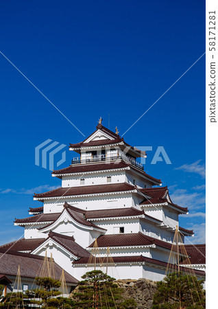Aizu Wakamatsu Tsuruga Castle under winter blue sky Aizu Wakamatsu Tsuruga Castle under winter blue sky 58171281