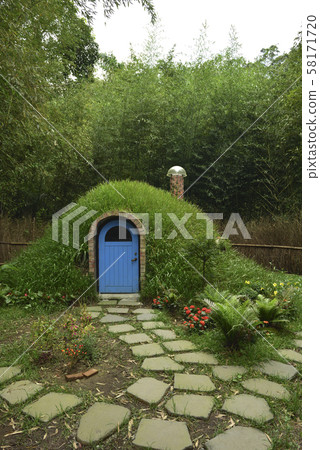 新奇的房子造形 58171720