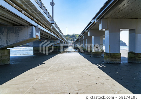 [神奈川縣]江之島大橋，江之島本田大橋，碼頭 58174193