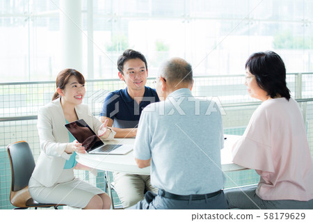 Senior couple consultation Senior couple consultation 58179629