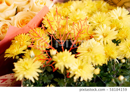 orange yellow chrysanthemums pink roses autumn bouquet 58184159