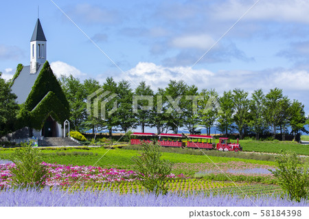 田園教堂和火車 田園教堂和火車 58184398