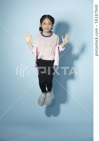 Children fashion Children fashion 58187848