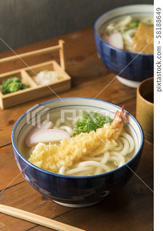 Tempura udon 58188649