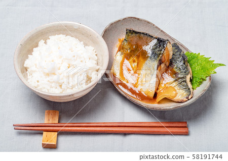 Simmered mackerel with mackerel Simmered mackerel with mackerel 58191744