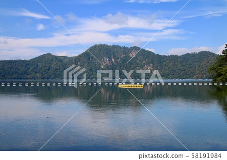 Lake Numazawa (Fukushima Prefecture, Kanayama Town) 58191984