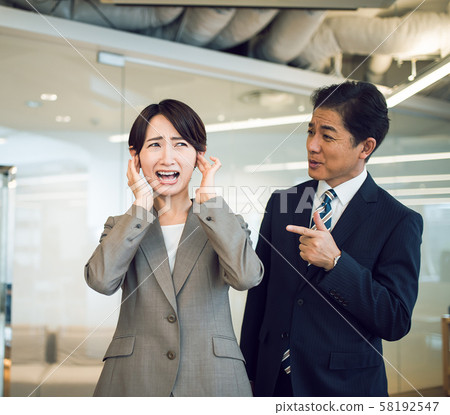 商業場景 58192547