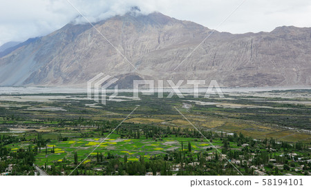 Mountainscape of Ladakh, North of India 58194101