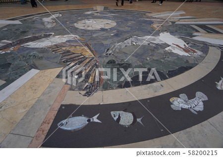 Manarola village, Italy Manarola village, Italy 58200215