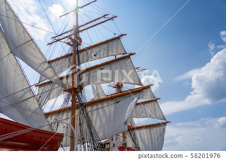 富山縣海王丸公園帆船帆主帆和帆船 58201976