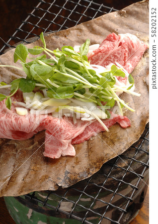 白燒烤肉 58202152