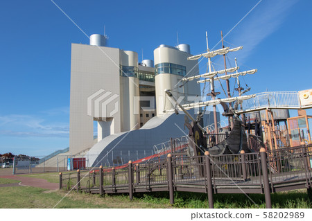 Niigata City, Yamashita Minato Land 58202989