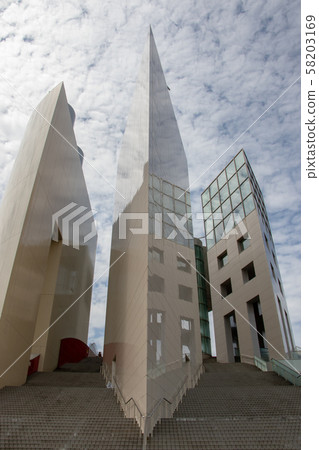 Ship entrance Minato Tower 58203169