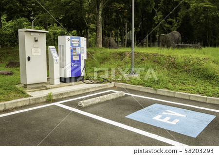 兵庫縣丹波S山市精機服務區下線EV快速充電站 58203293