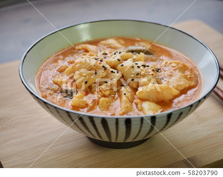 韓國食品泡菜sujebi 韓國食品泡菜sujebi 58203790