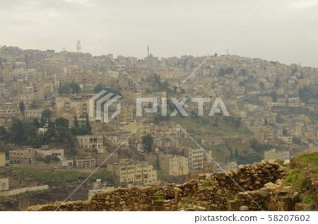 [JORDAN] The capital Amman, Amman Castle and a stone residential area visible in the distance 58207602