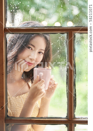 Female Lifestyle Female Lifestyle 58211071