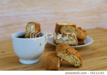 Italian biscotti cantuccini 58212281