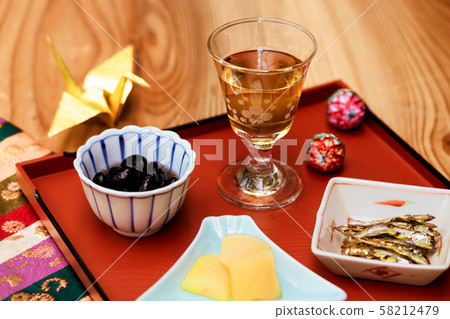 Plum wine and three types of celebration 58212479