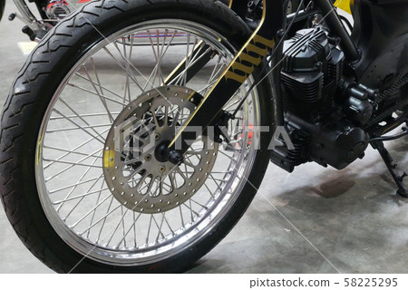 Selective focused of motorcycle front wheel disk brakes and its system. Its provide more grip to the tires and enable the riders to stop during an emergency.  58225295