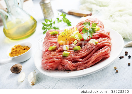 minced meat 58228230