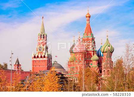 View of the Spasskaya Tower, the Moscow Kremlin View of the Spasskaya Tower, the Moscow Kremlin 58228310