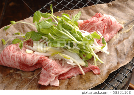 白燒烤肉 58231108