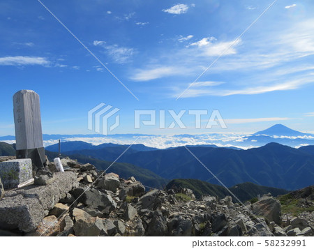Fuji from the top of Mount Akaishi 58232991