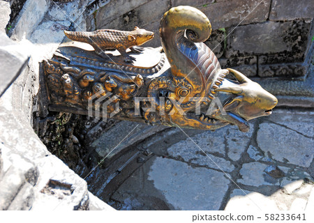 Nepal Bhaktapur King's Bath Sundari Chalk Golden Faucet Nepal Bhaktapur King's Bath Sundari Chalk Golden Faucet 58233641