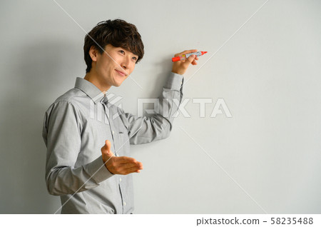 白板和商人 白板和商人 58235488