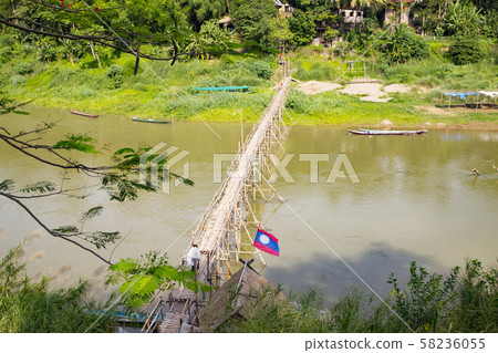瑯勃拉邦楠漢河竹橋 58236055