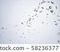 濺起（白色背景） 58236377