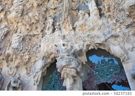 World Heritage Sakurada Familia World Heritage Sakurada Familia 58237183