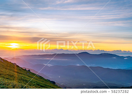 Norikura Kogen Morning glow [Nagano Prefecture] 58237282