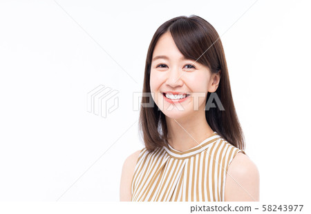 年輕的女士 58243977