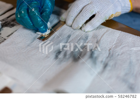 Repair of toy instruments 58246782