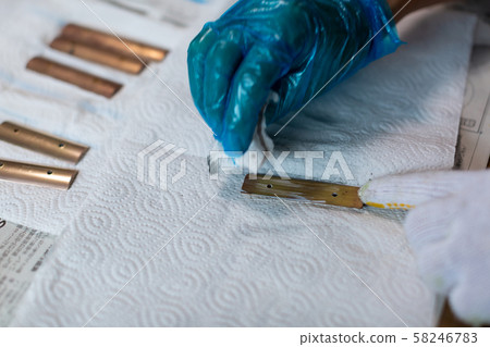 Repair of toy instruments 58246783