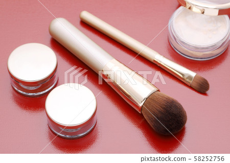 Cosmetic makeup brush 58252756