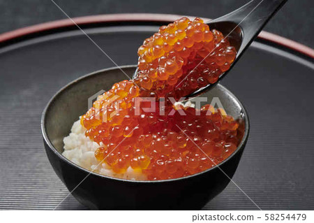 Fresh and delicious salmon roe 58254479