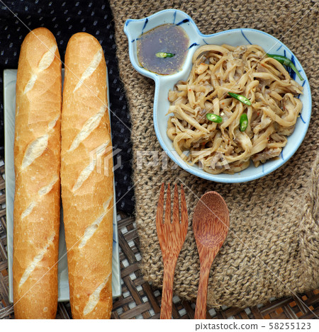 Vietnamese vegetarian food, abalone mushroom tamarind sauce, bread 58255123