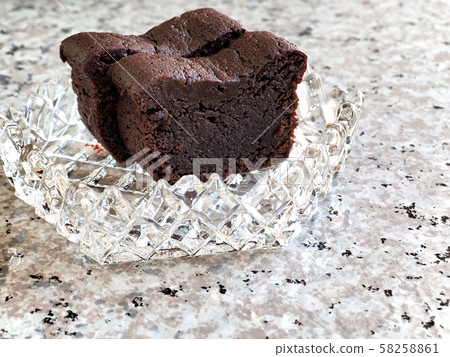 特製的巧克力烘焙食品 特製的巧克力烘焙食品 58258861