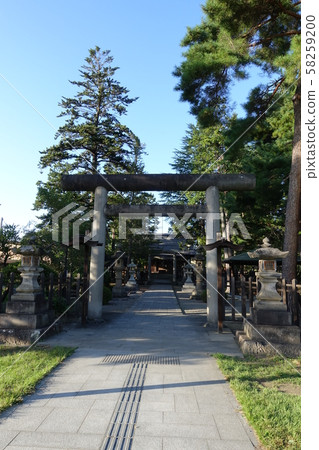 松祭神社 58259200