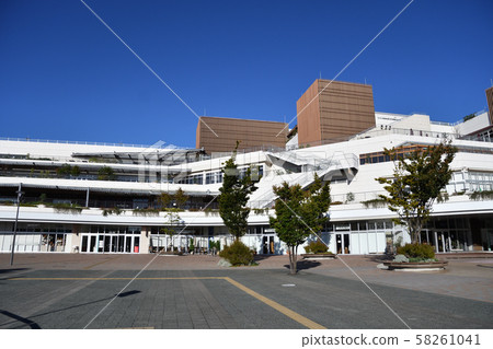 湘南露台購物中心 58261041